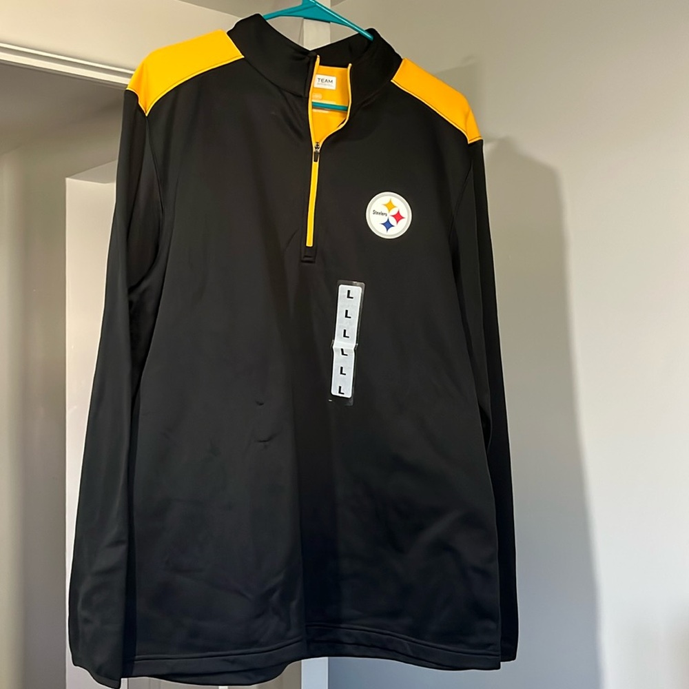 NWOT pittsburgh steelers football fleece